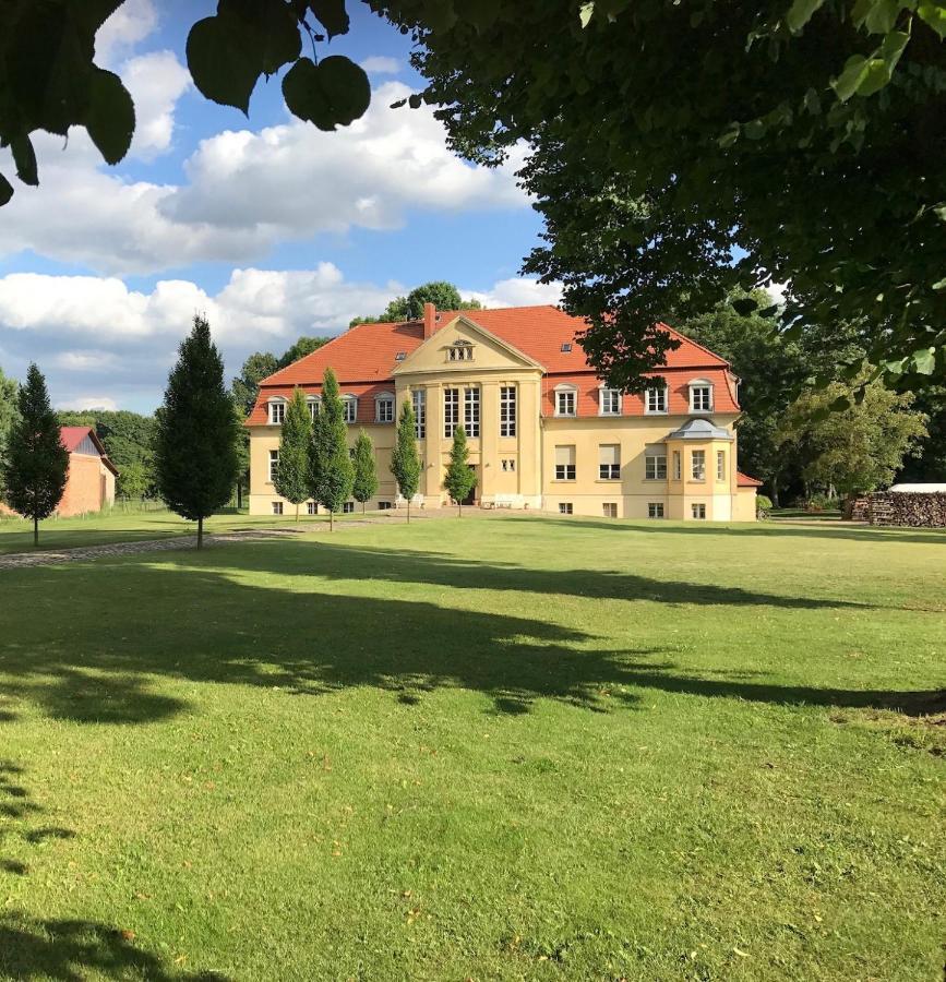 Schloss Grabow, Resting Place & A Luxury Piano Collection Resort, Prignitz Brandenburg ภายนอก รูปภาพ