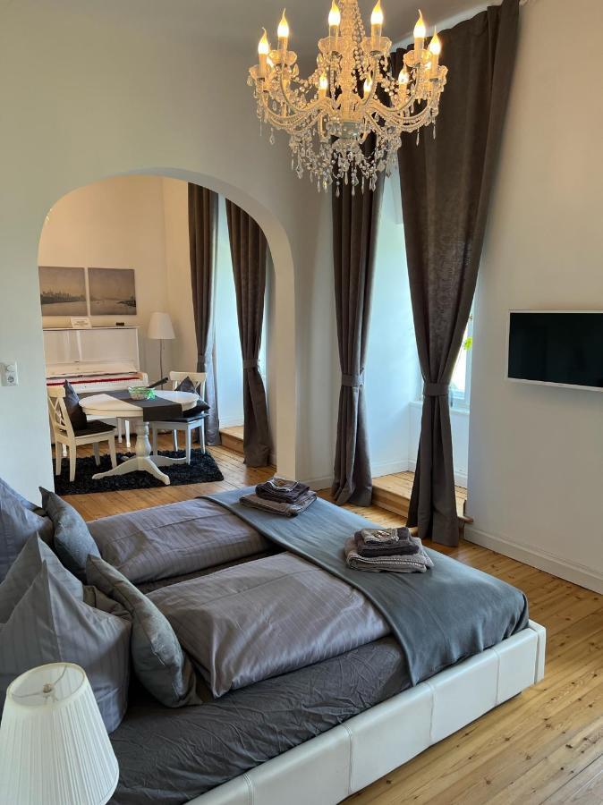 Schloss Grabow, Resting Place & A Luxury Piano Collection Resort, Prignitz Brandenburg ภายนอก รูปภาพ